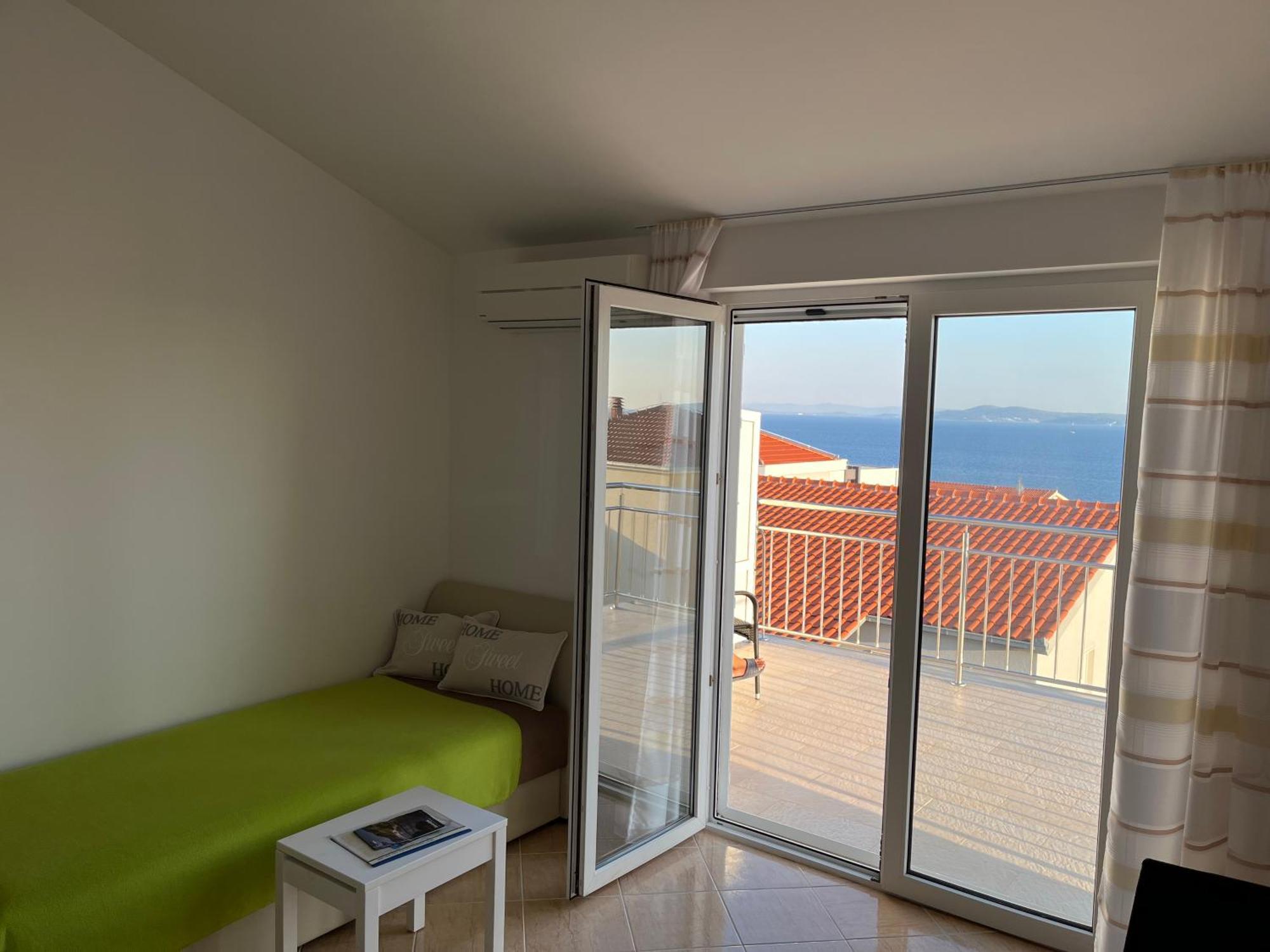 Apartmani Emil Trogir Exterior photo